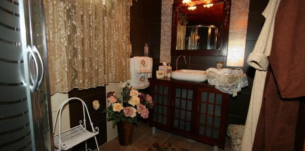 Suite In Nature Menaẖemya Kültér fotó